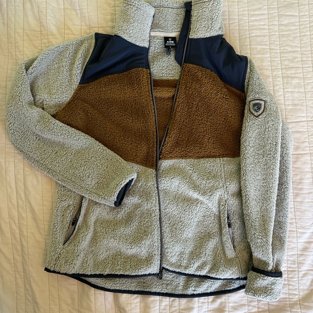 KUHL Prism Jacket in Sea salt (off white, tan, and navy blue) Size L